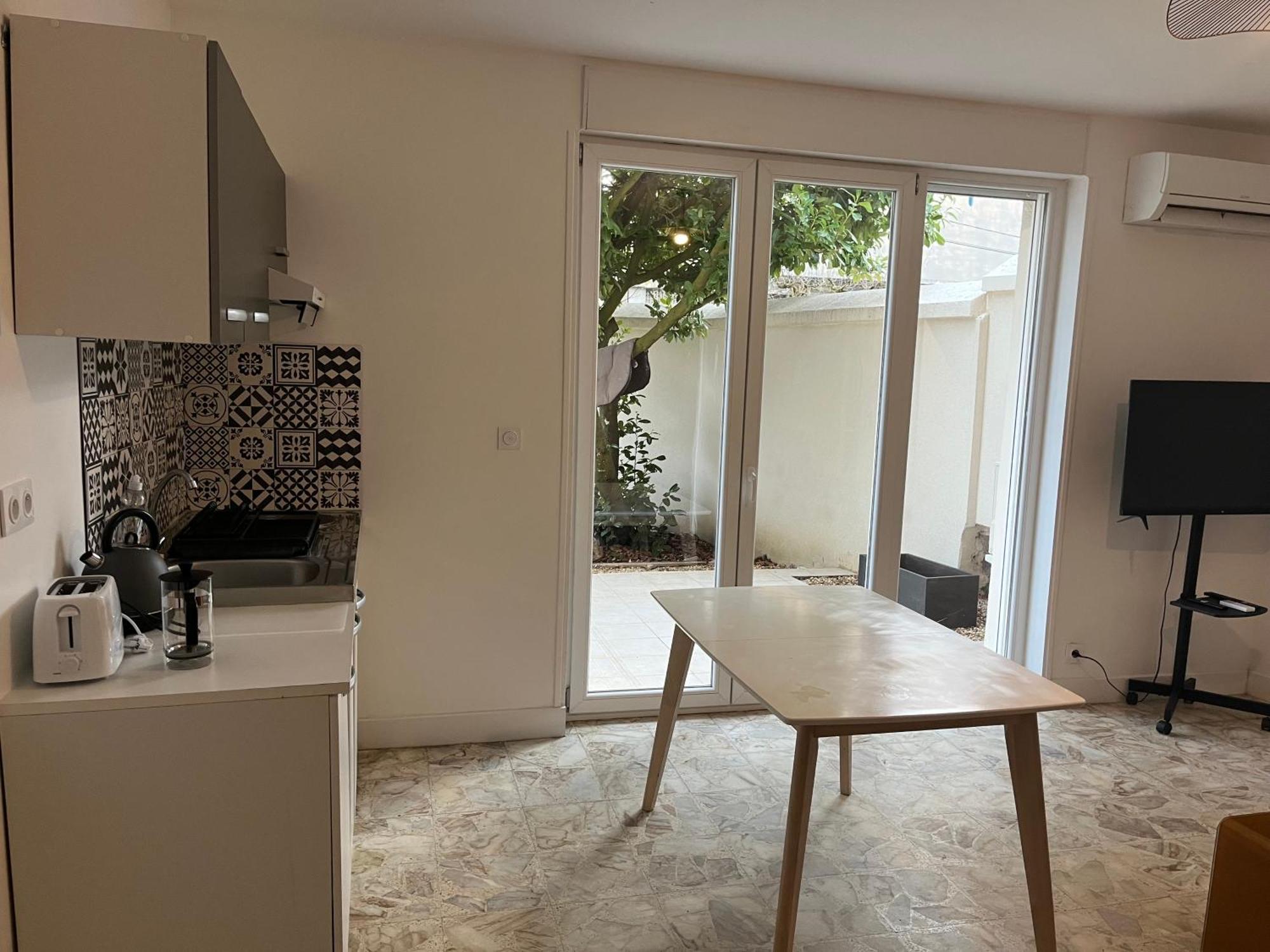 Ferienwohnung Loge Zen Châteauroux Exterior foto
