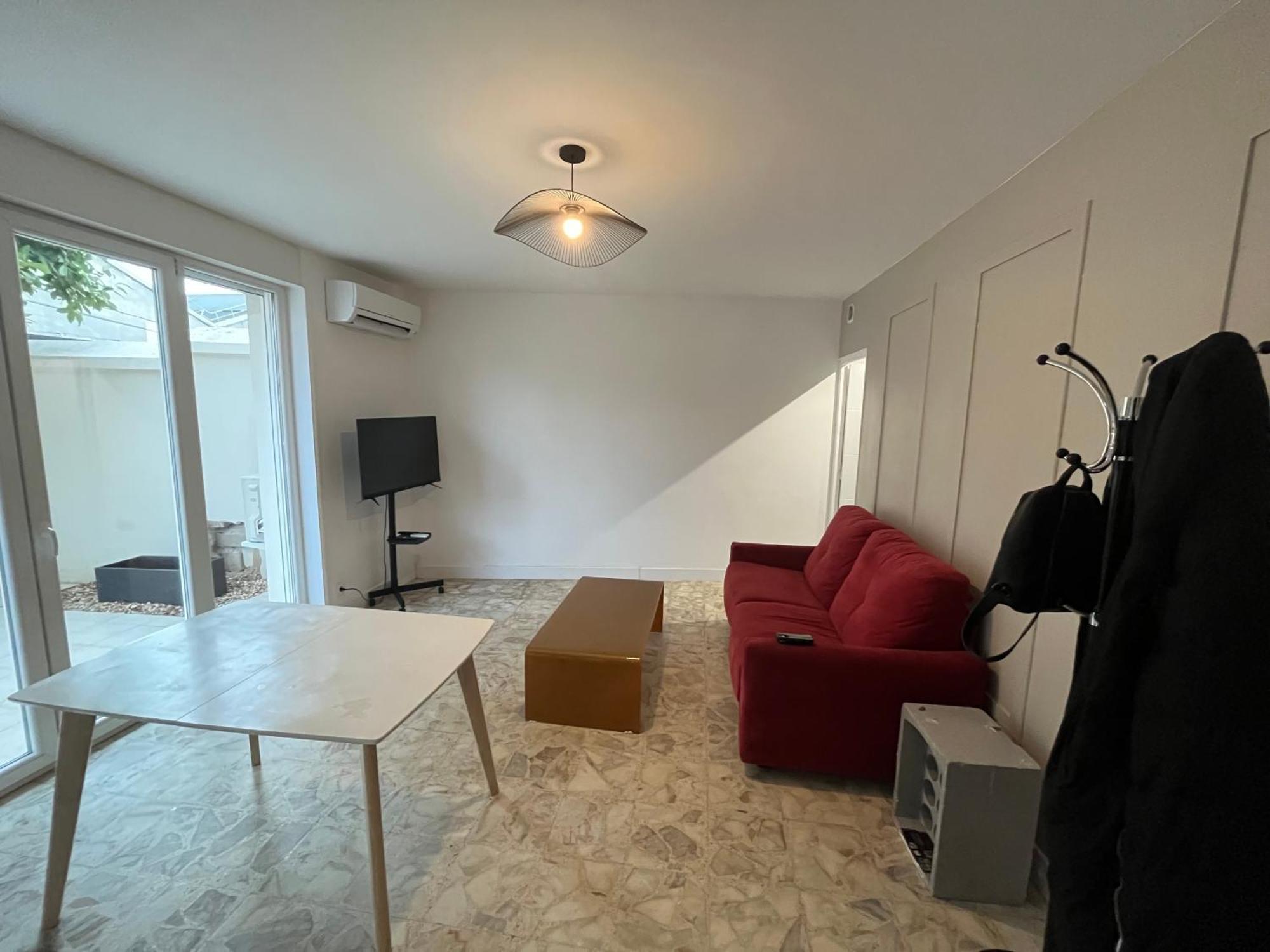 Ferienwohnung Loge Zen Châteauroux Exterior foto